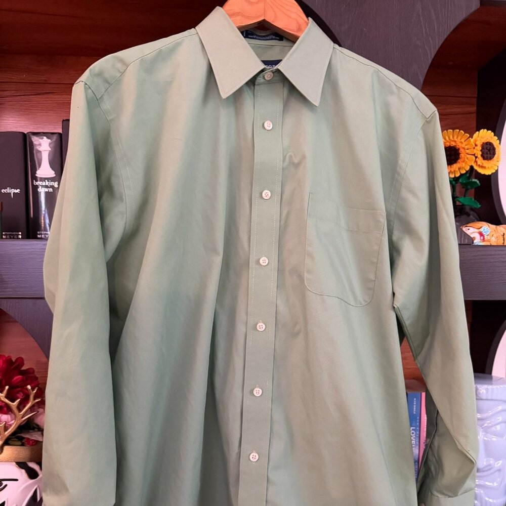 Stafford Essentials Button Down